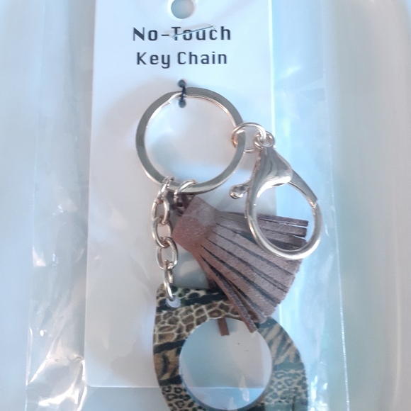 Touchless Key Chain - Picture 3 of 3